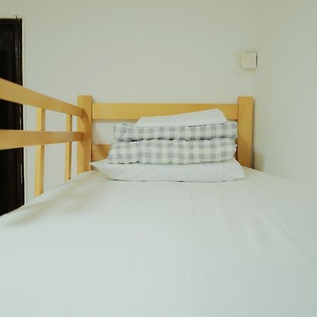 Happy Cat Old Town Hostel بلغراد المظهر الخارجي الصورة